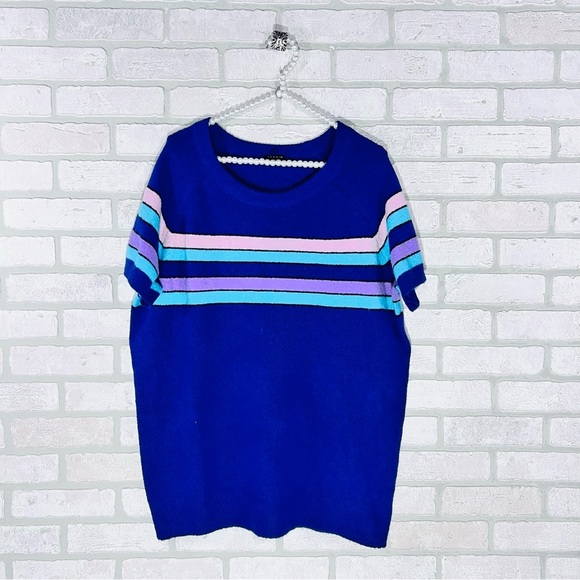 Torrid Vegan Cashmere Pullover Short Sleeve Sweater in Navy Stripe Size 3 - Picture 5 of 10